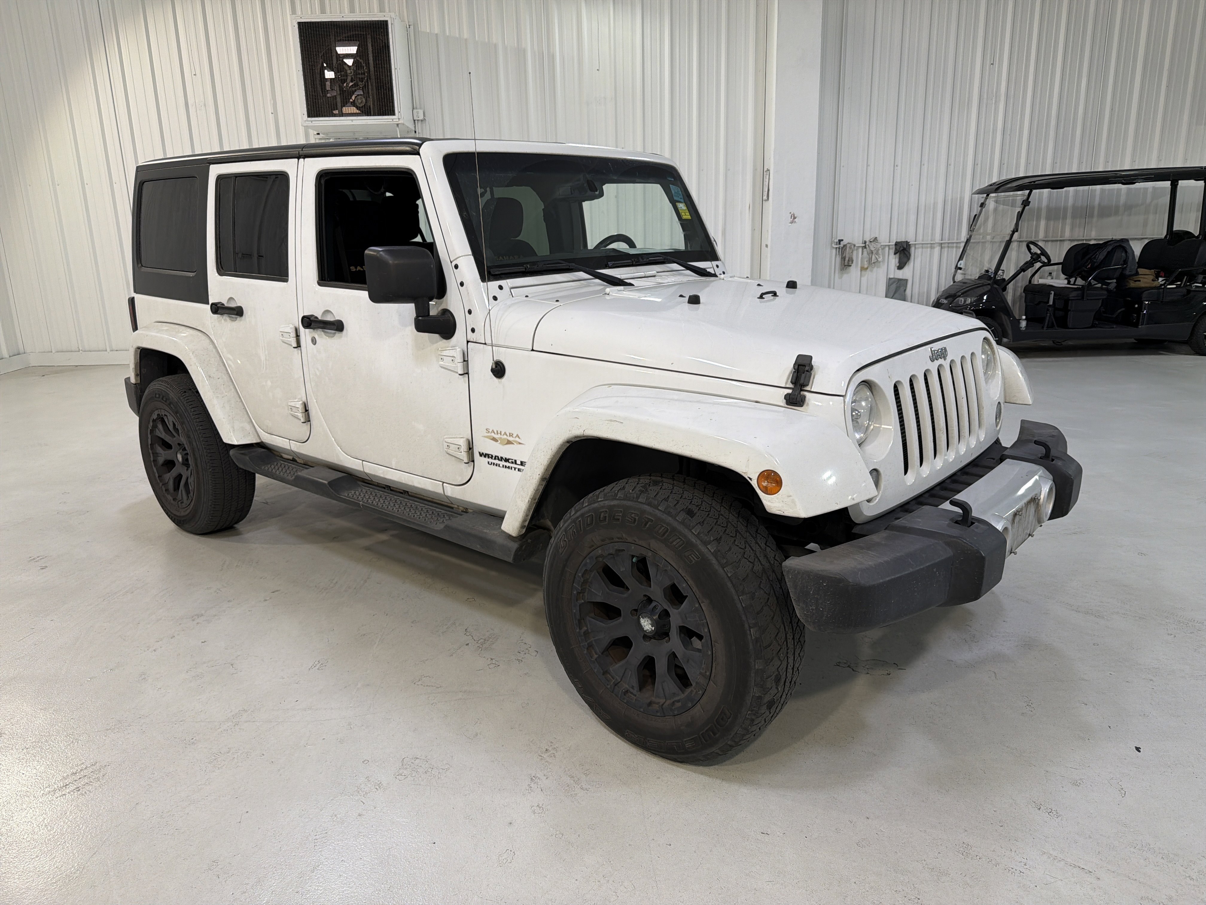 Used 2014 Jeep Wrangler Unlimited Sahara w/ Connectivity Group image 7