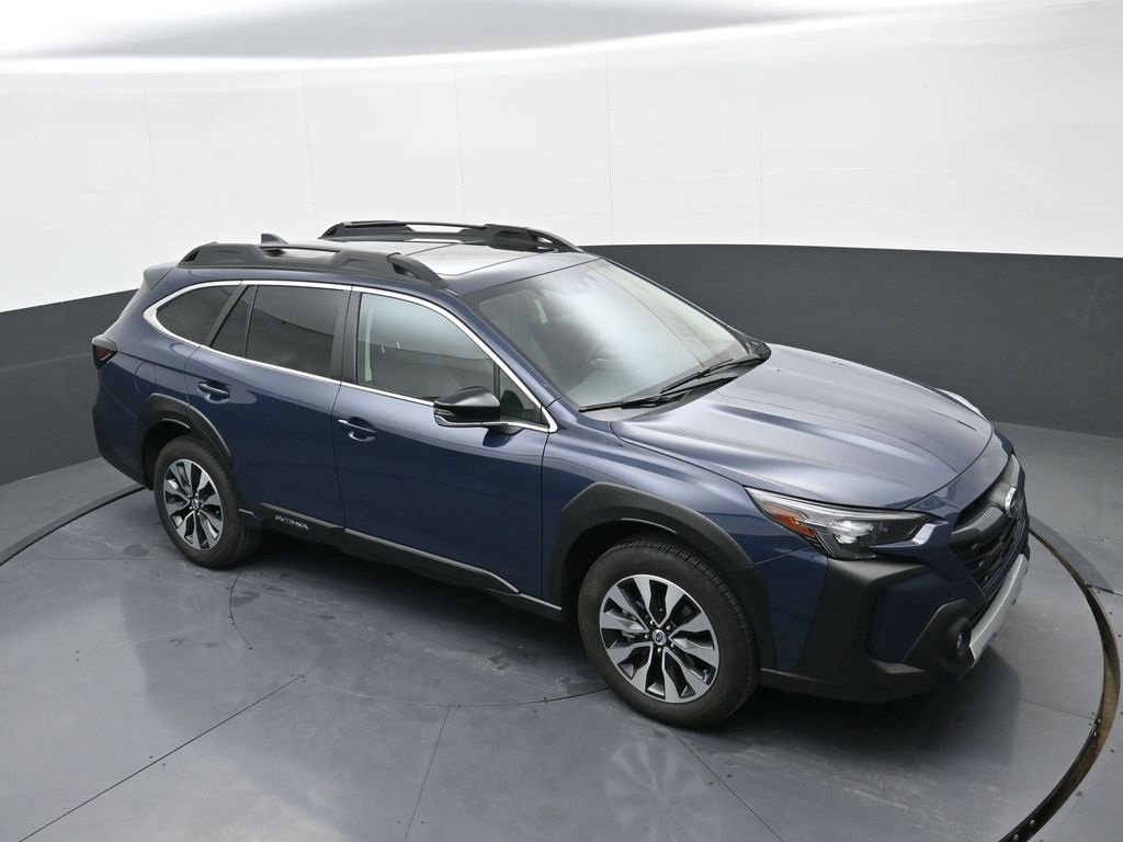 Used 2025 Subaru Outback Limited XT image 29