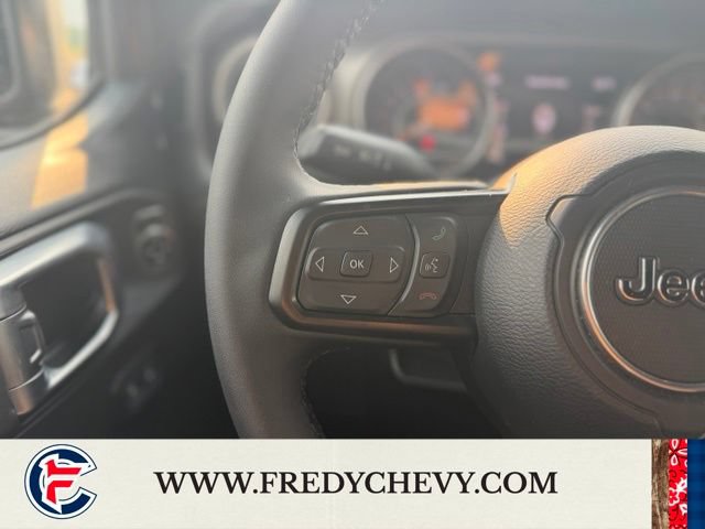 Used 2023 Jeep Wrangler Sport AWD/4WD image 14