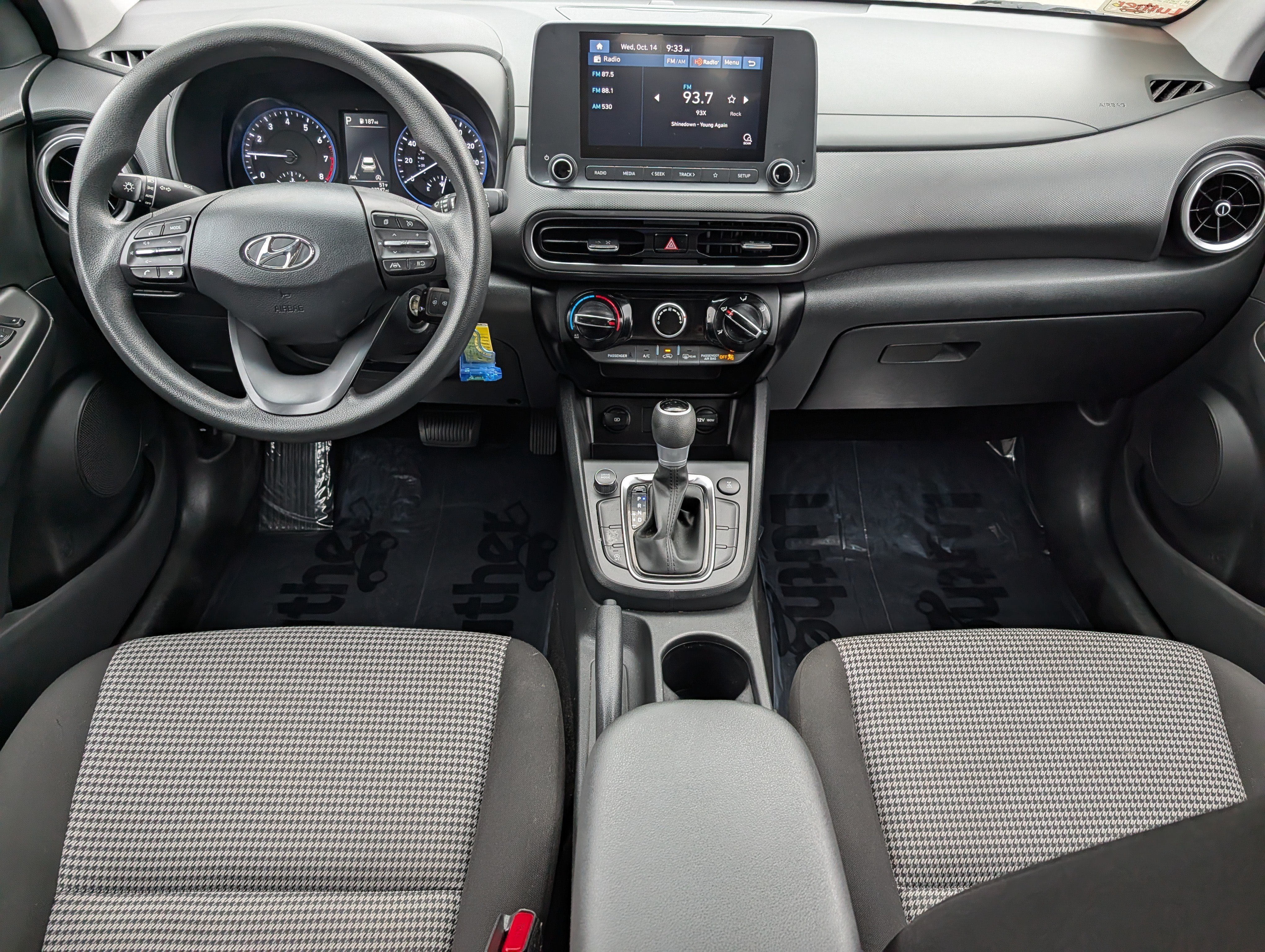 Certified 2023 Hyundai Kona SE w/ Cargo Package AWD/4WD image 10