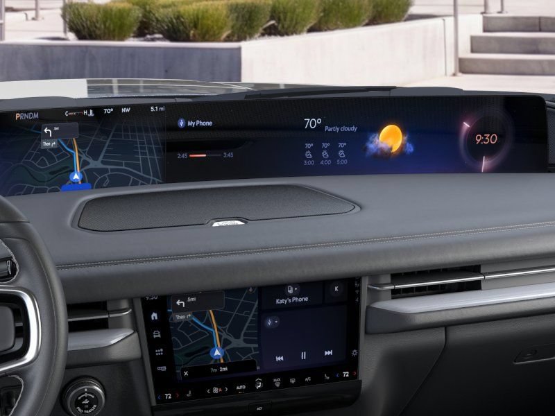 New 2026 Lincoln Navigator Reserve w/ Jet Appearance Package AWD/4WD image 14