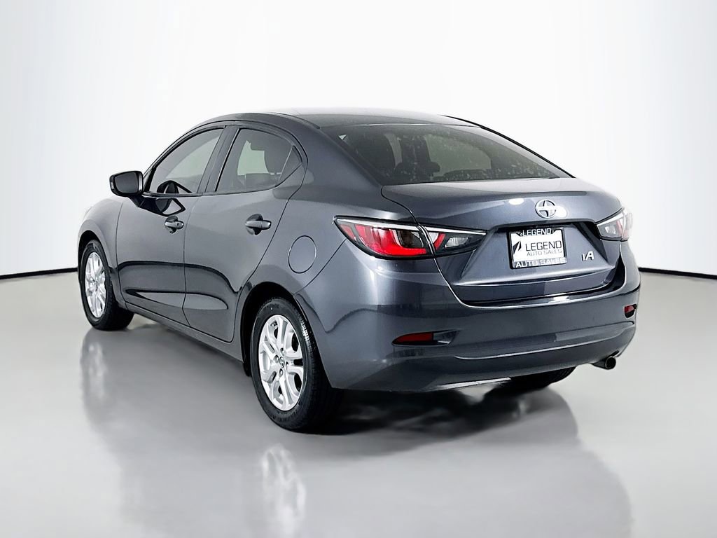 Used 2016 Scion iA FWD image 8