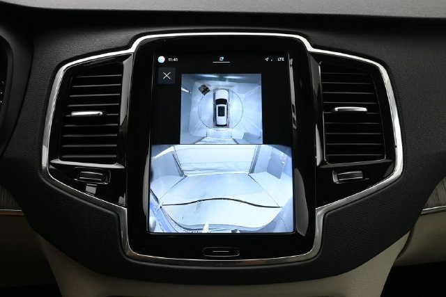 Used 2024 Volvo XC90 B5 Plus w/ Protection Package AWD/4WD image 21