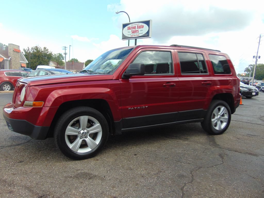 Used 2014 Jeep Patriot Latitude FWD image 7