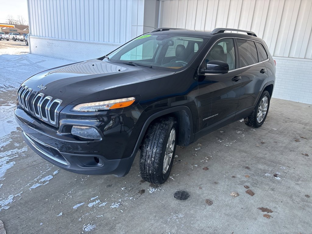 Used 2016 Jeep Cherokee Limited image 3