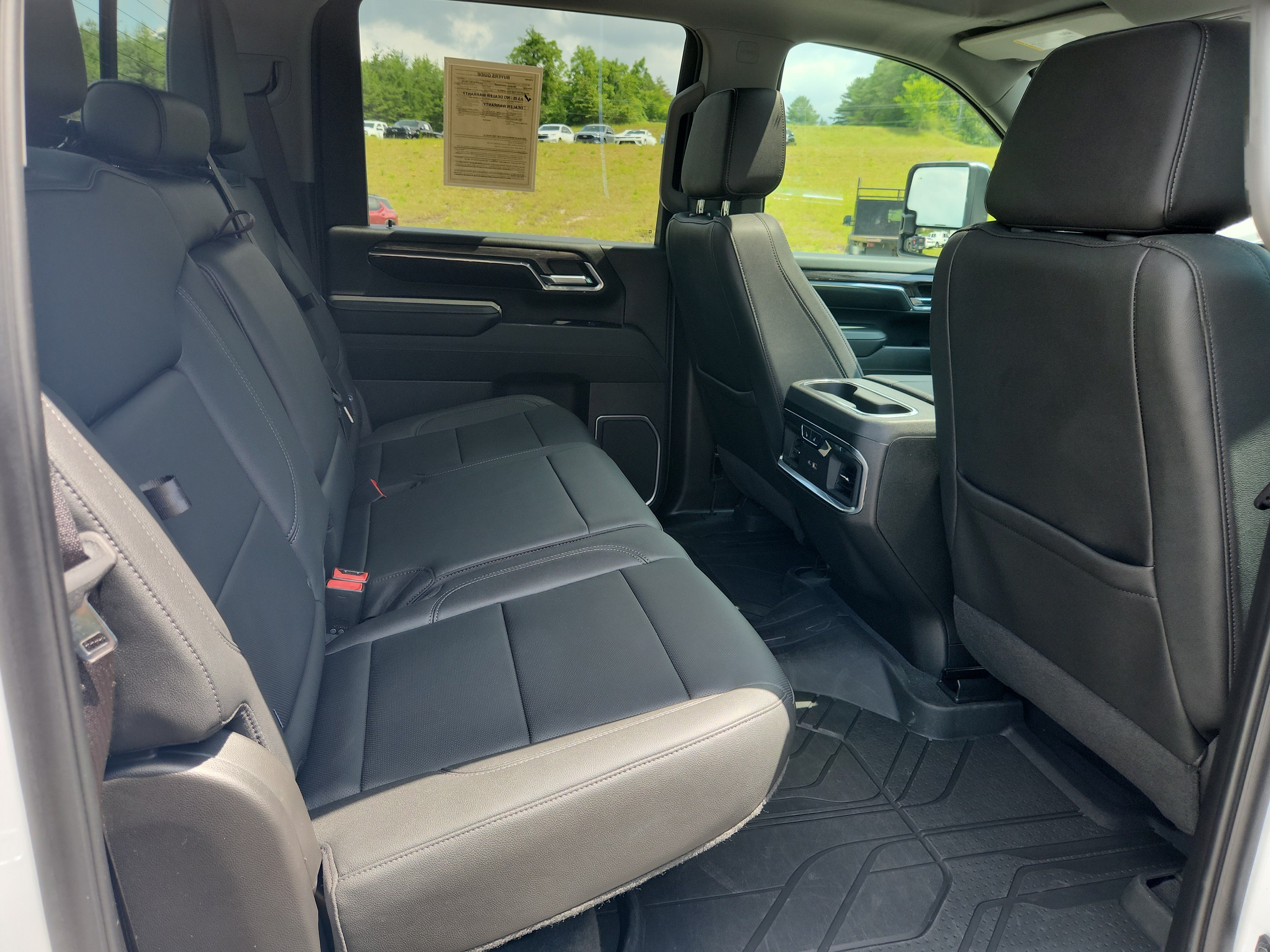 Used 2024 Chevrolet Silverado 2500 LTZ w/ LTZ Convenience Package AWD/4WD image 40