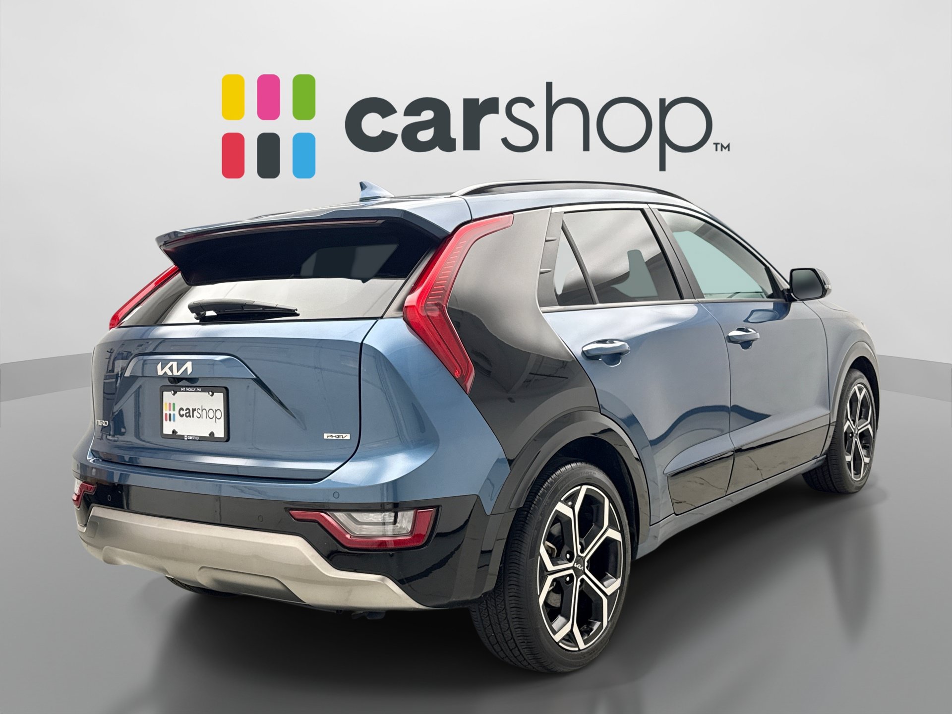 Used 2023 Kia Niro SX Touring FWD image 5