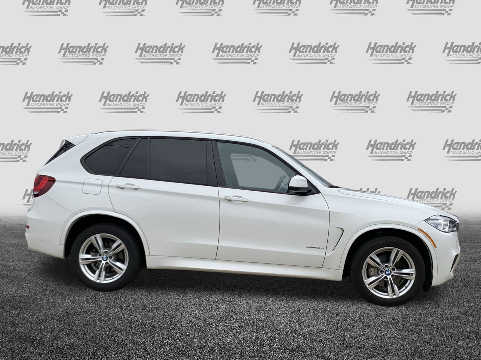 Used 2015 BMW X5 xDrive35i image 11