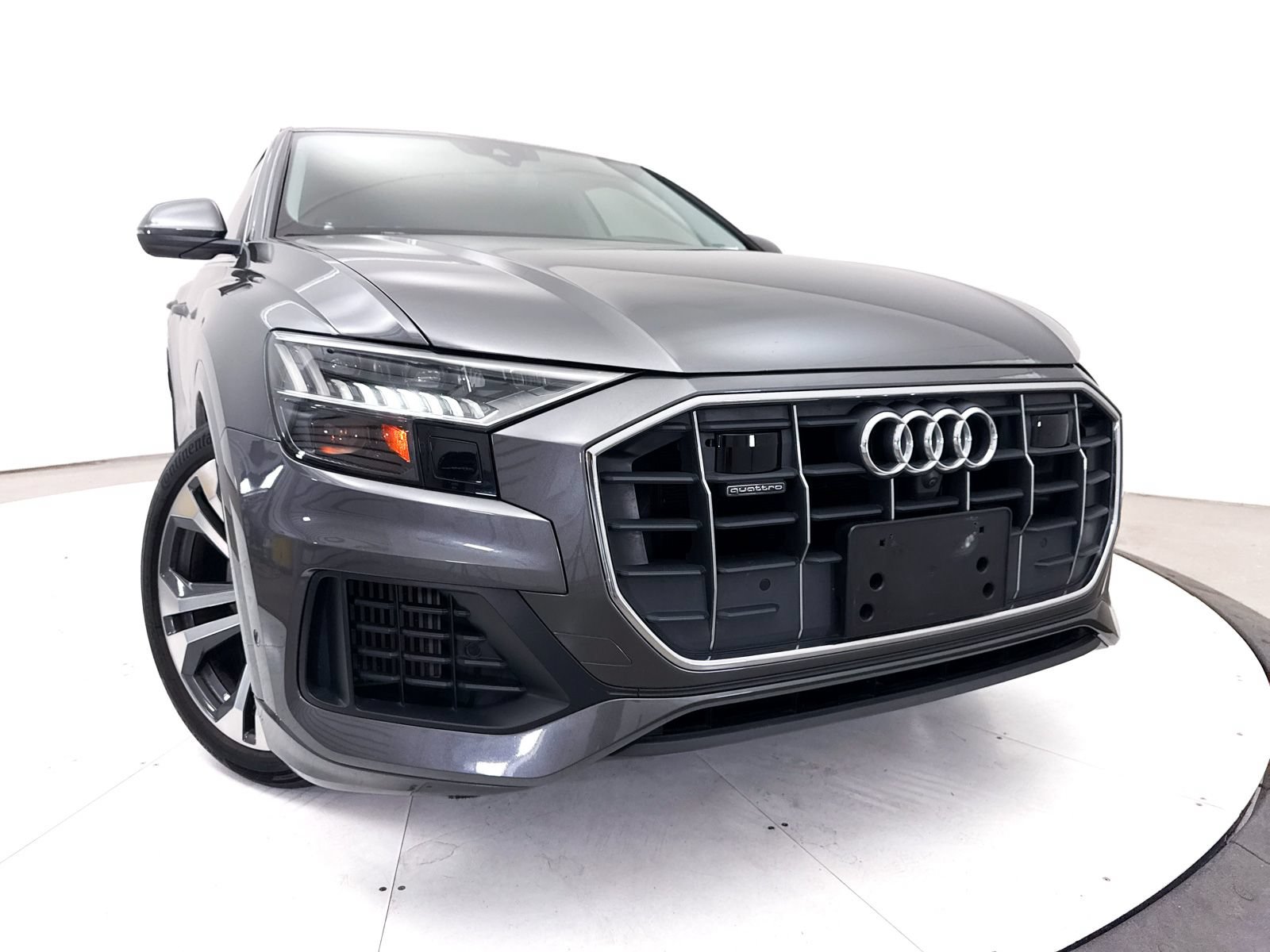 Used 2019 Audi Q8 Prestige w/ Adaptive Chassis Package AWD/4WD image 8