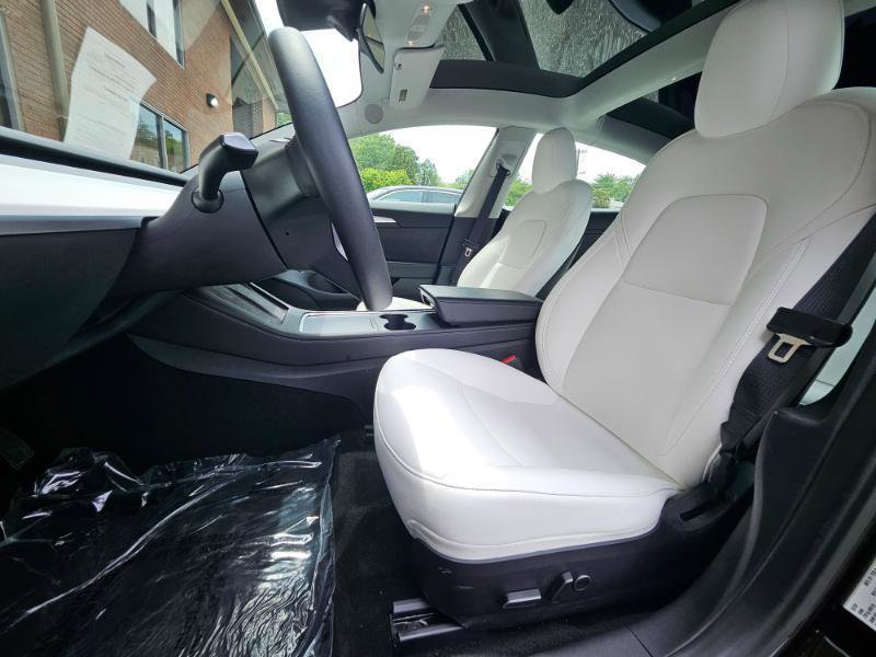 Used 2023 Tesla Model 3 Standard Range RWD image 35