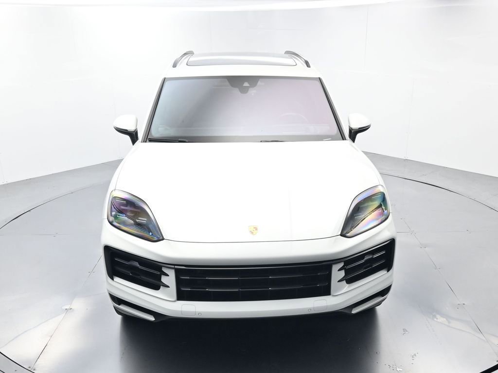 Certified 2024 Porsche Cayenne image 40