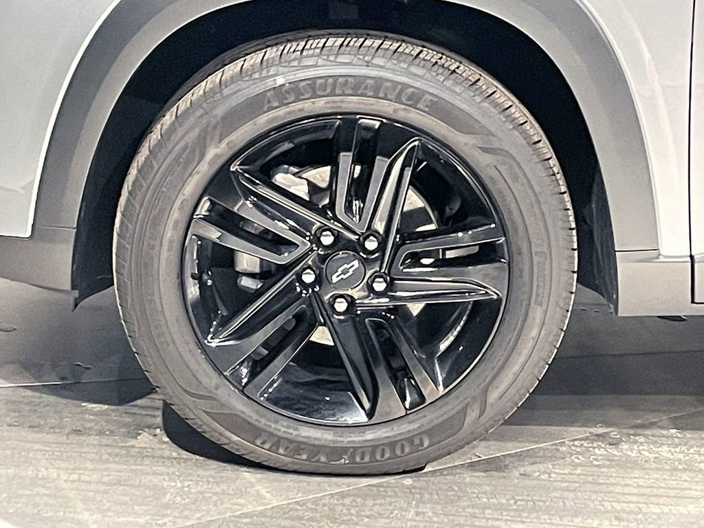 Used 2025 Chevrolet Trax ACTIV image 34