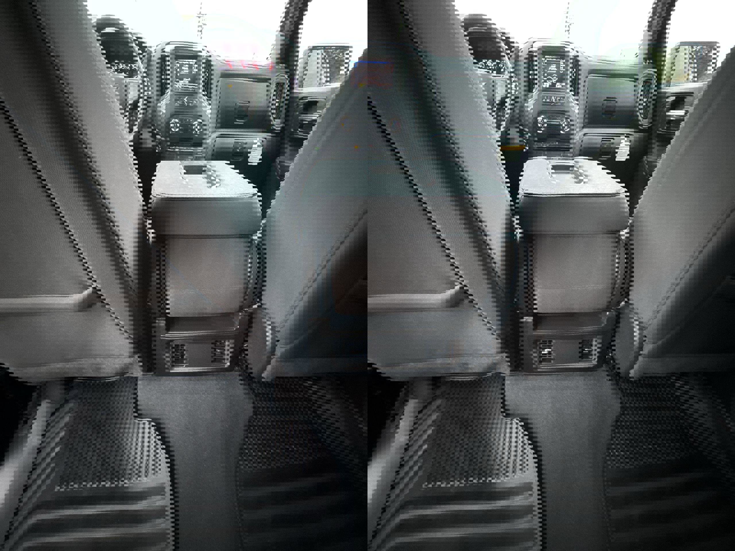 Used 2022 Chevrolet Silverado 1500 Custom image 22