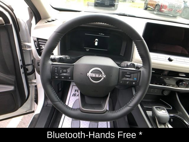 Certified 2025 Nissan Rogue SL w/ SL Premium Package AWD/4WD image 16