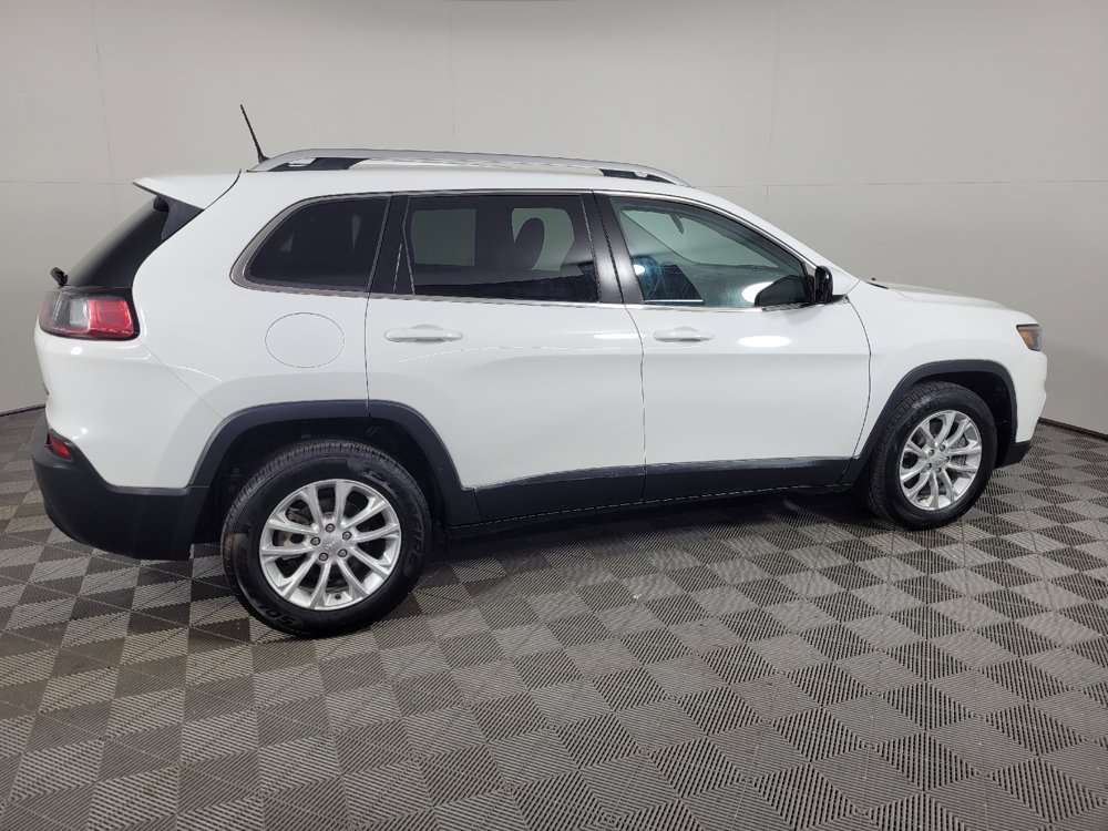 Used 2019 Jeep Cherokee Latitude w/ Popular Appearance Group FWD image 10