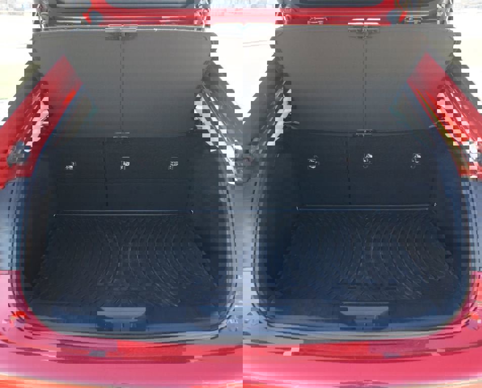 Used 2025 Toyota Prius Plug-In Hybrid image 16