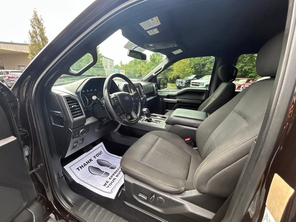 Used 2018 Ford F150 XLT w/ Equipment Group 302A Luxury AWD/4WD image 16