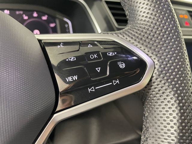 Used 2024 Volkswagen Tiguan SEL R-Line image 10