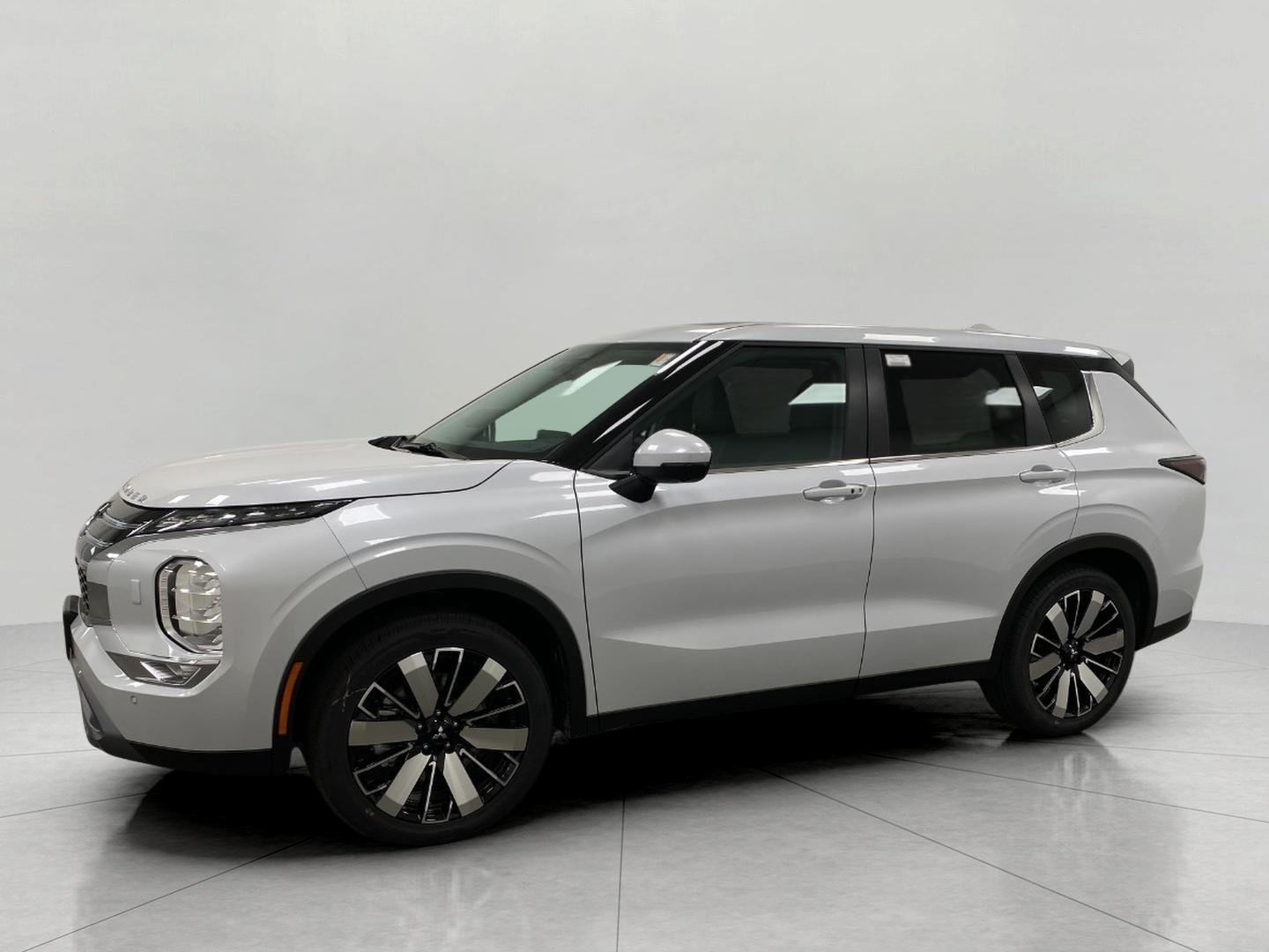 New 2026 Mitsubishi Outlander SE AWD/4WD image 8