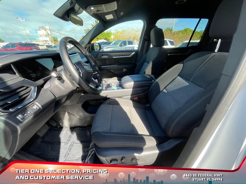 Certified 2025 GMC Acadia Elevation image 10