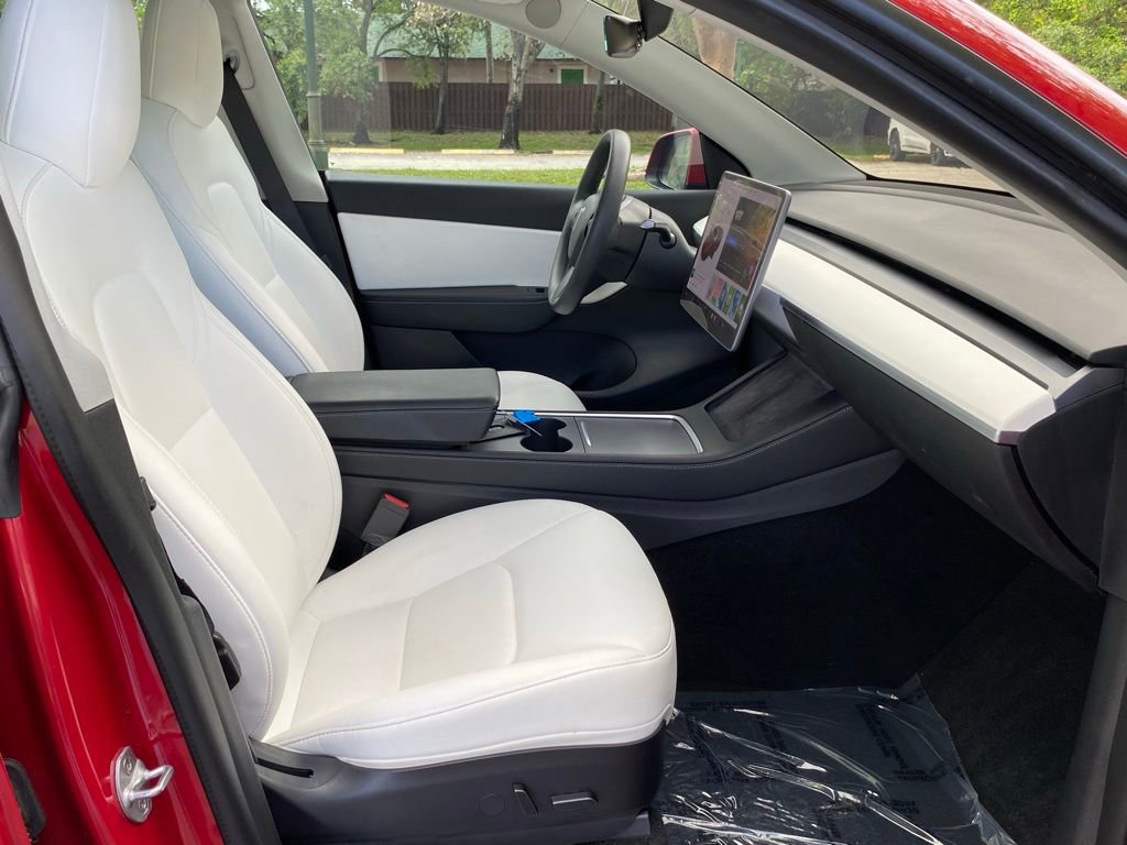 Used 2021 Tesla Model Y Performance image 36