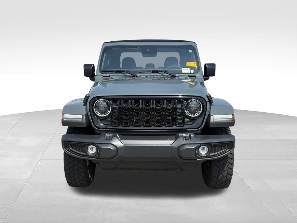 Used 2024 Jeep Gladiator Sport AWD/4WD image 24