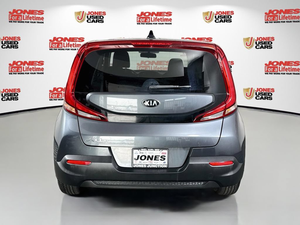 Used 2020 Kia Soul LX FWD image 13