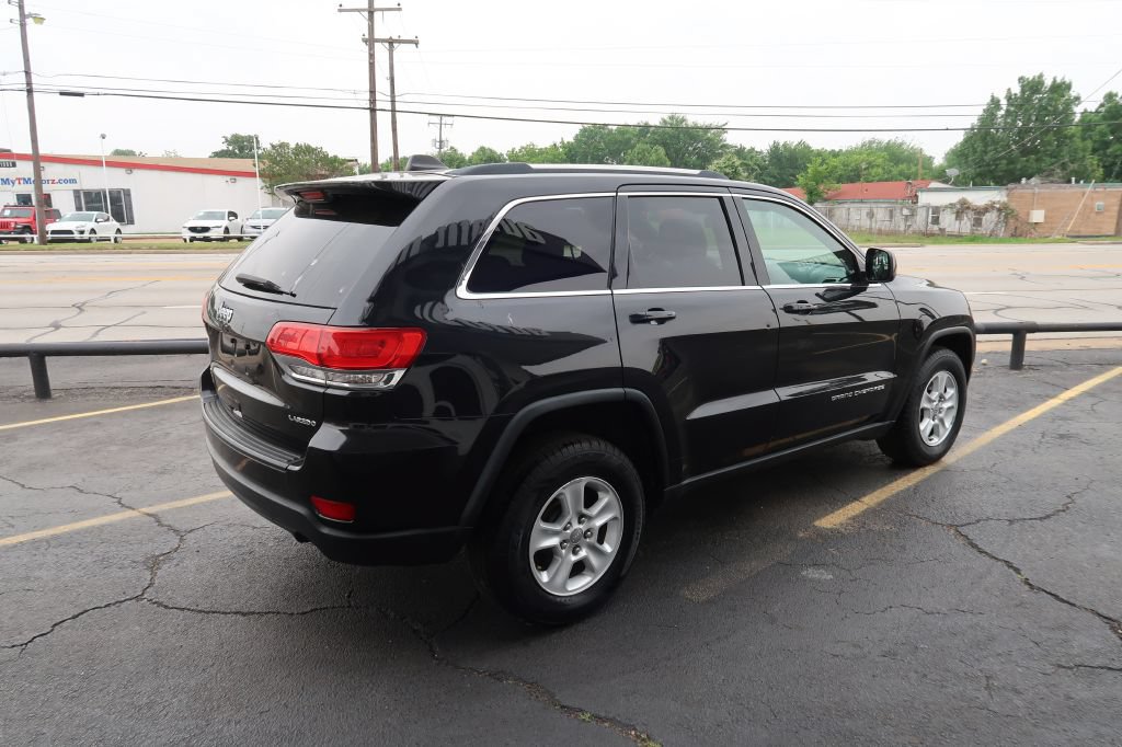 Used 2014 Jeep Grand Cherokee Laredo w/ Quick Order Package 23E AWD/4WD image 3
