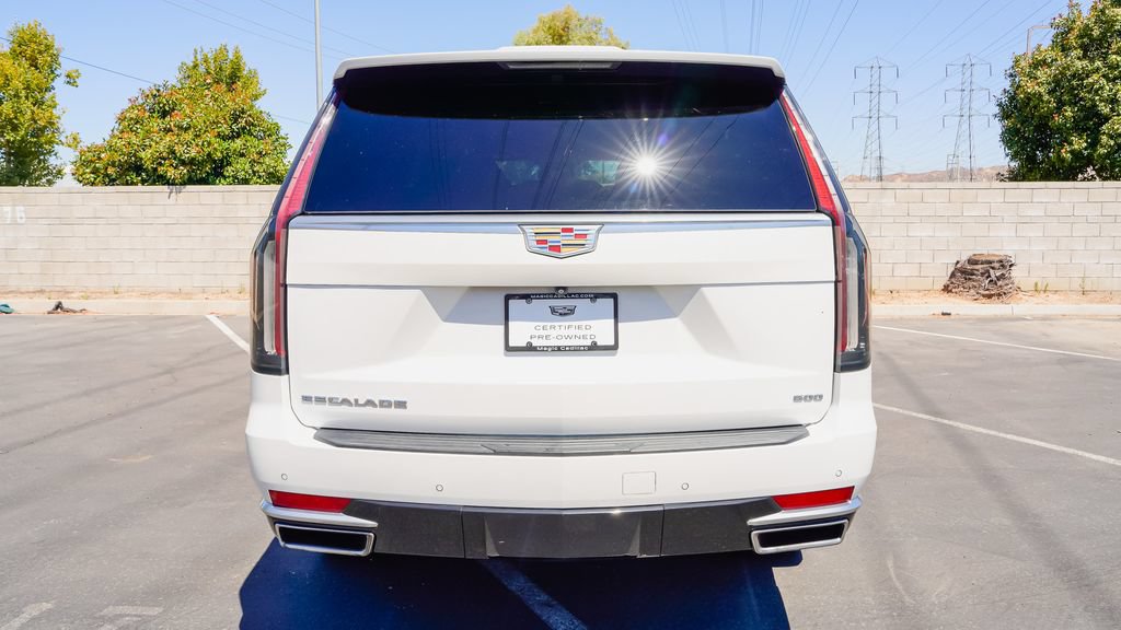 Certified 2021 Cadillac Escalade ESV Luxury RWD image 8