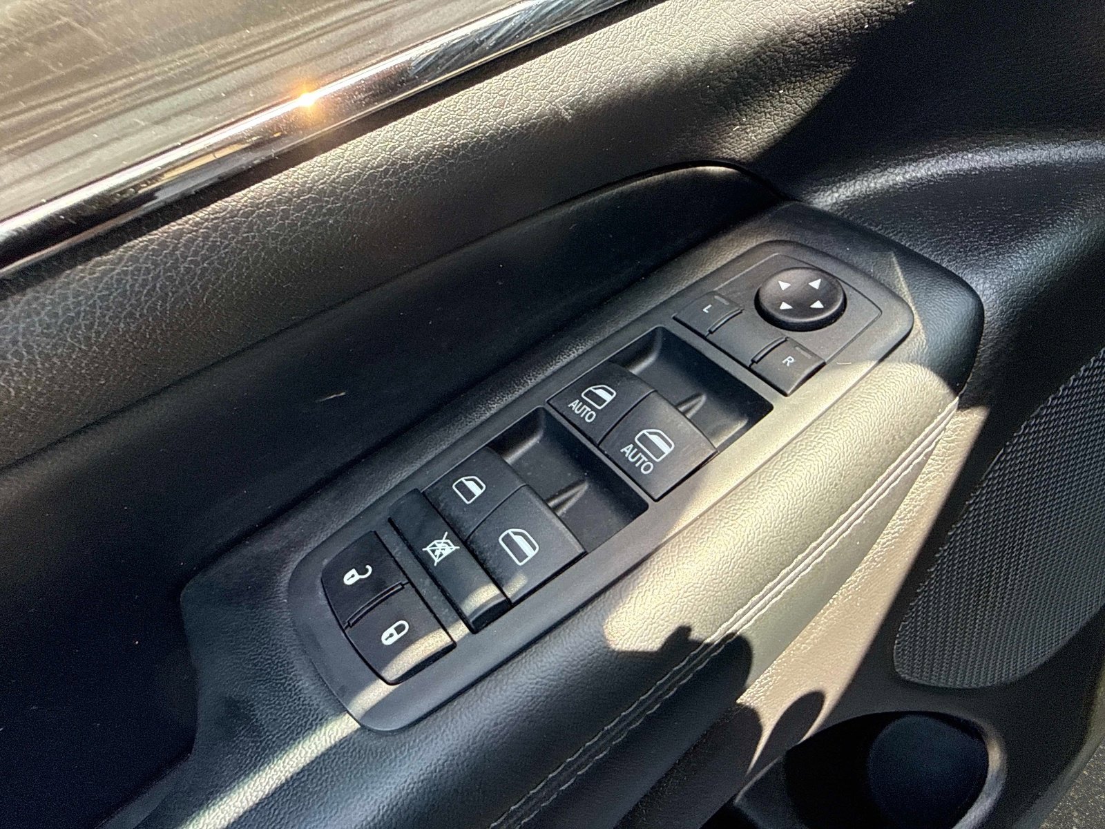 Used 2020 Jeep Grand Cherokee Limited X AWD/4WD image 18