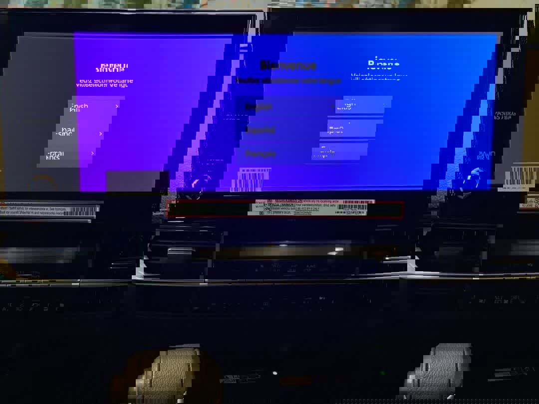 Used 2025 Toyota Sienna XSE w/ XSE Premium Package image 19