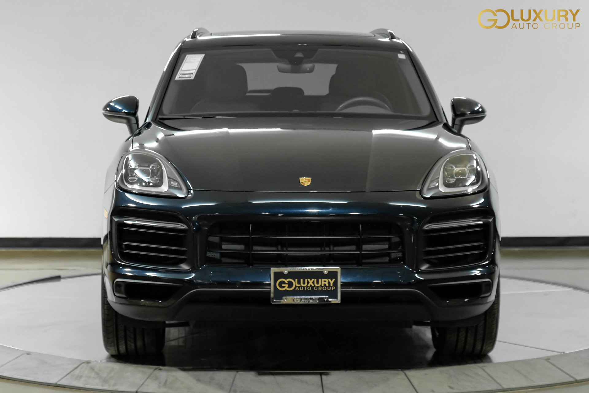 Used 2023 Porsche Cayenne AWD/4WD image 7
