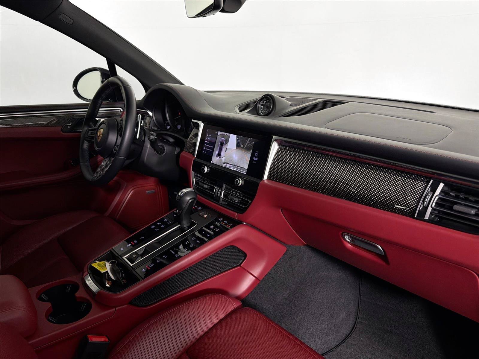 Certified 2023 Porsche Macan GTS AWD/4WD image 29
