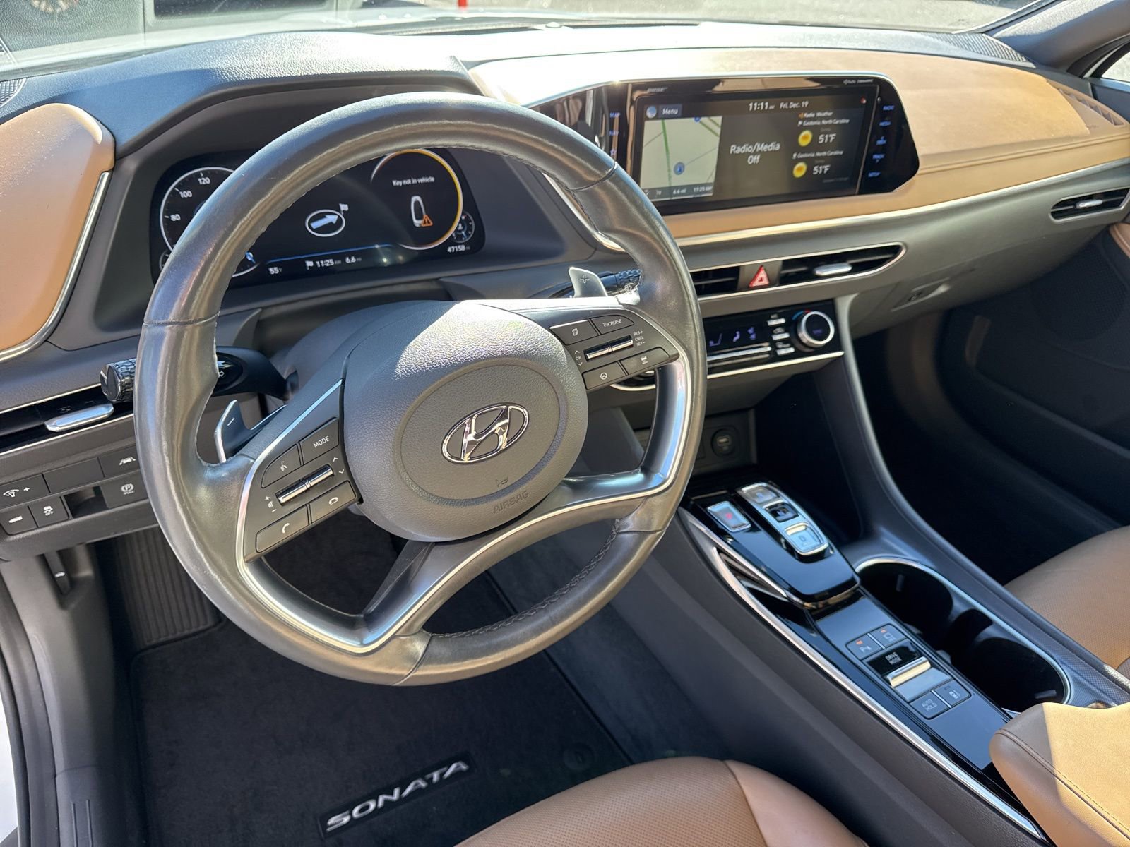 Used 2021 Hyundai Sonata Limited w/ Cargo Package image 21