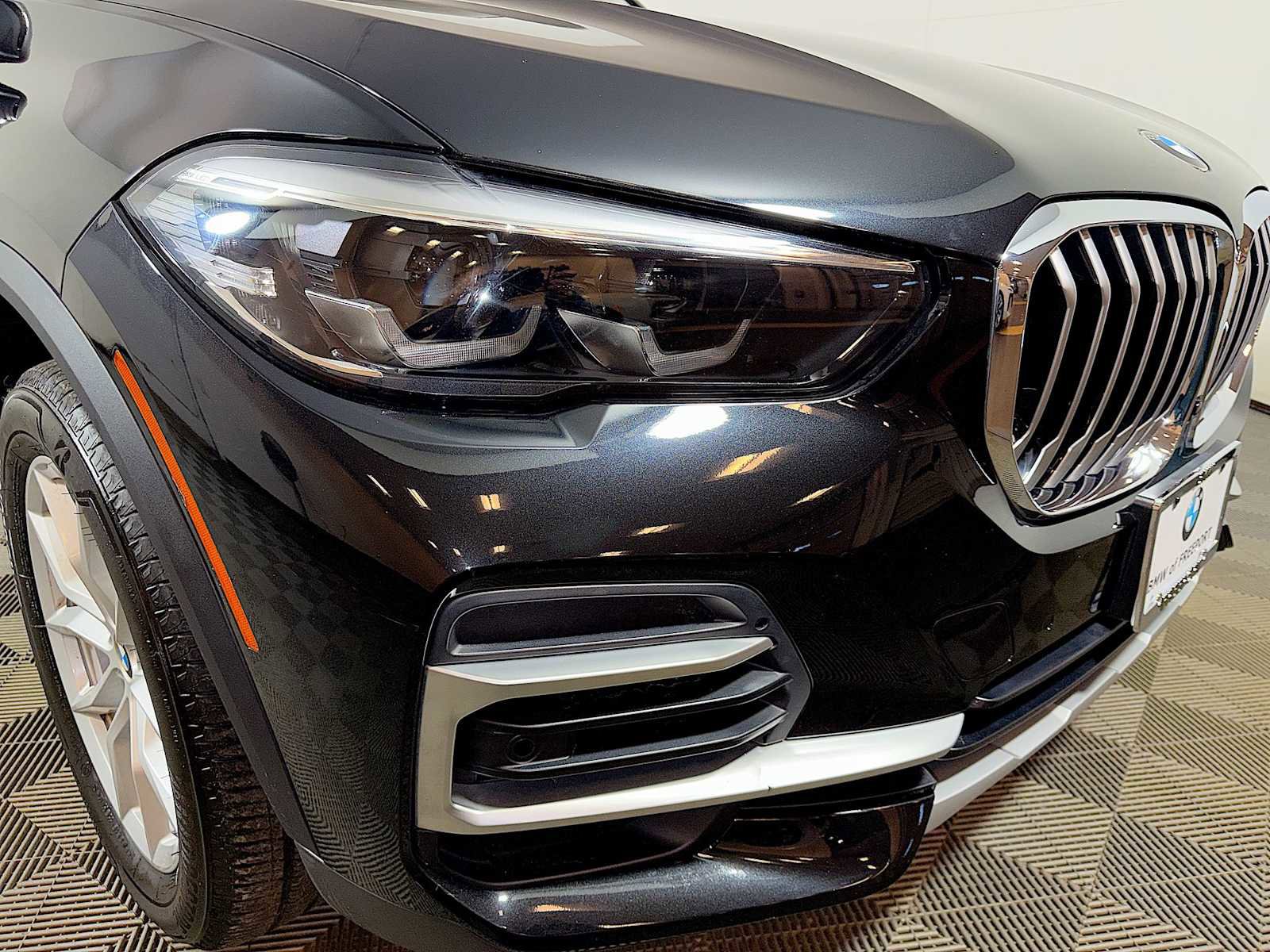 Used 2022 BMW X5 xDrive40i w/ Climate Comfort Package image 26