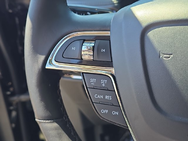 Certified 2023 Lincoln Nautilus Reserve w/ Monochromatic Package AWD/4WD image 13