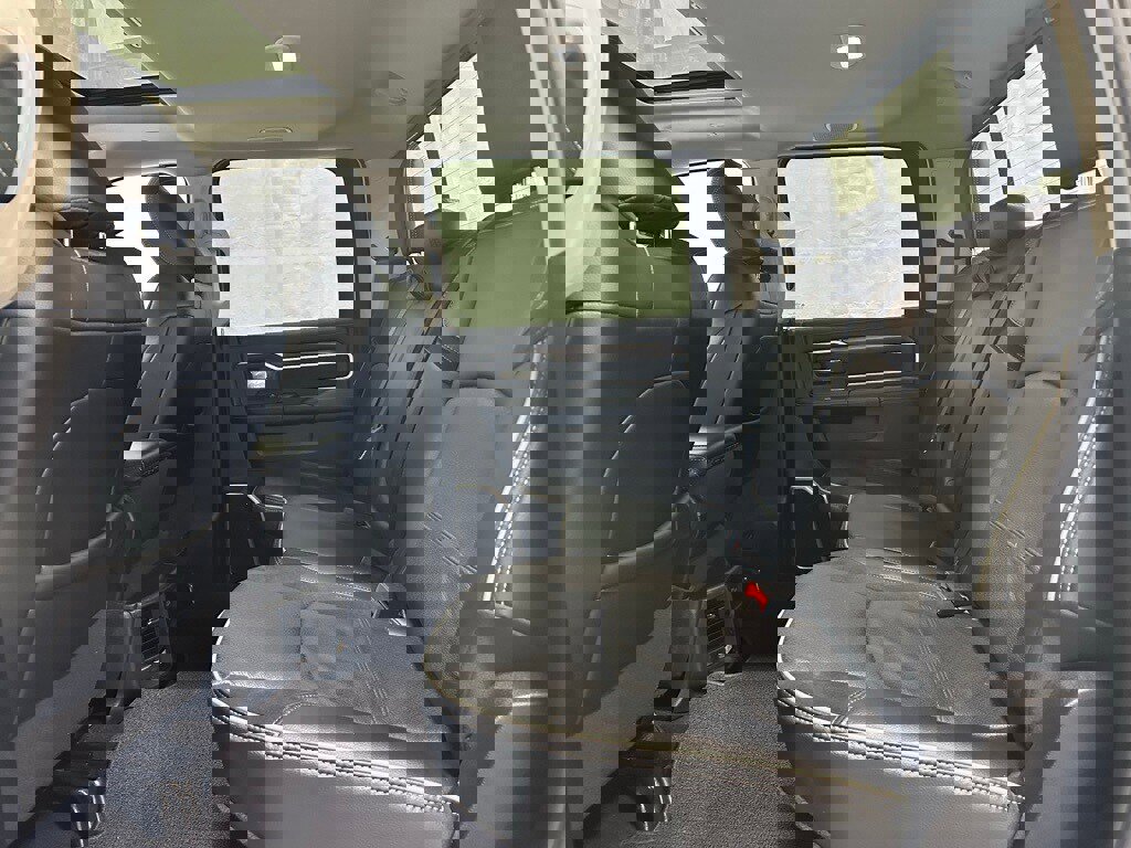 Used 2024 RAM 3500 Laramie image 45