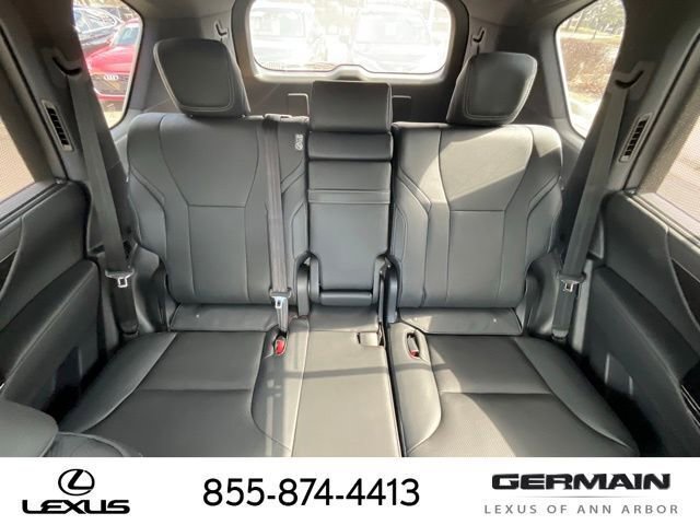 New 2026 Lexus LX 600 4WD w/ Interior Upgrade Package image 16