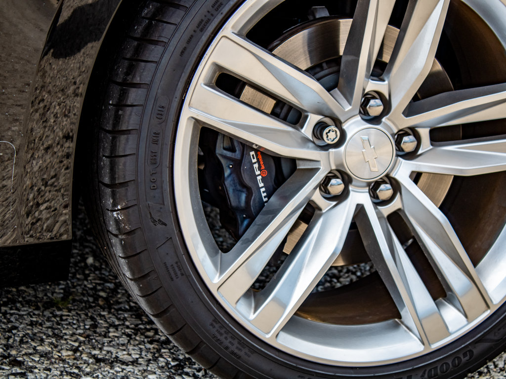 Used 2016 Chevrolet Camaro SS RWD image 14