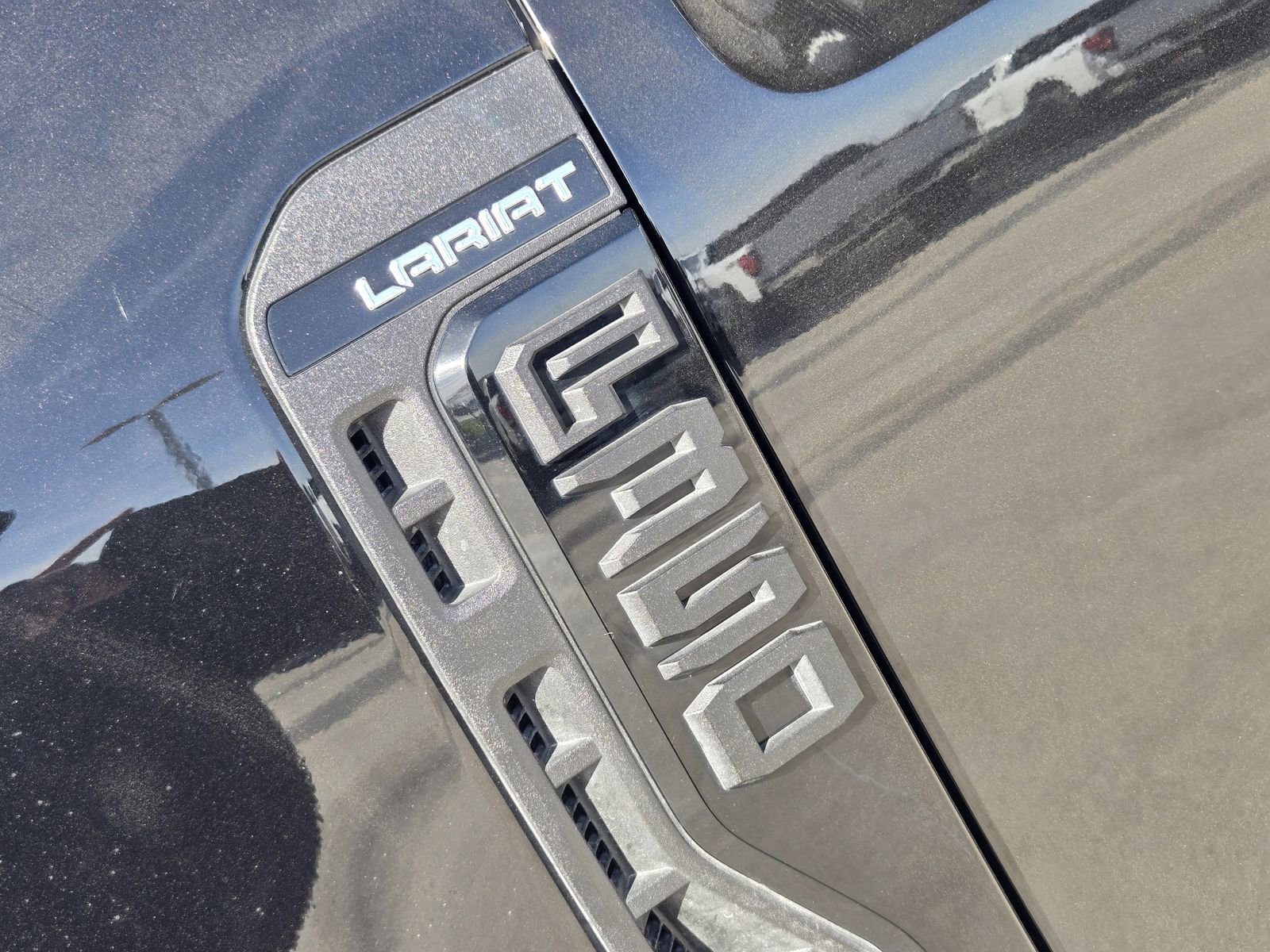 Certified 2024 Ford F350 Lariat w/ Sport Appearance Package image 12