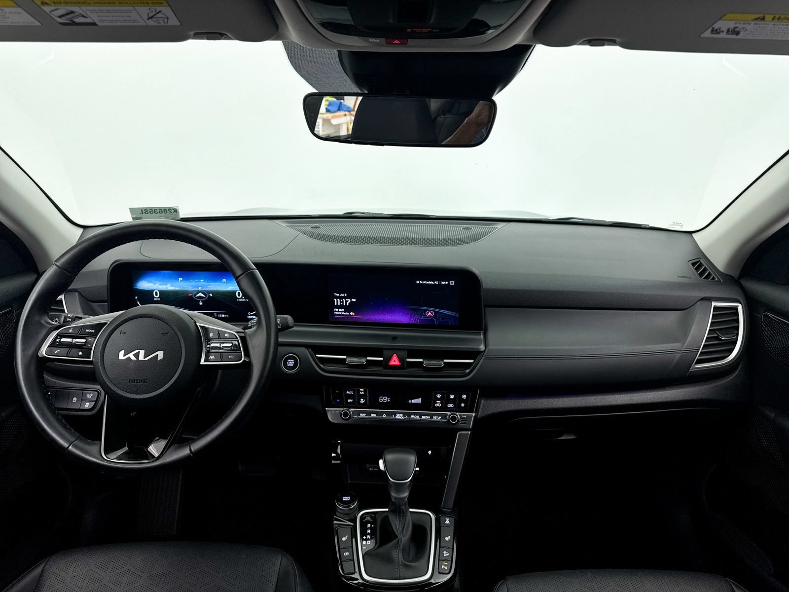 Certified 2025 Kia Seltos EX w/ EX Sunroof Package AWD/4WD image 22