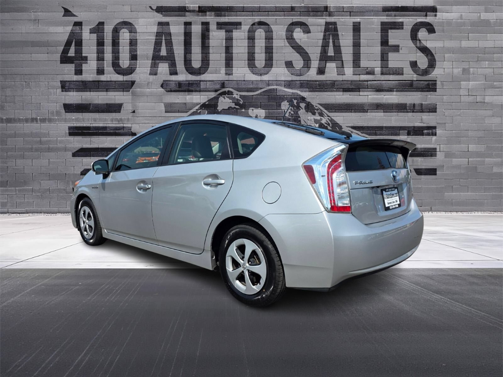 Used 2014 Toyota Prius Four FWD image 8