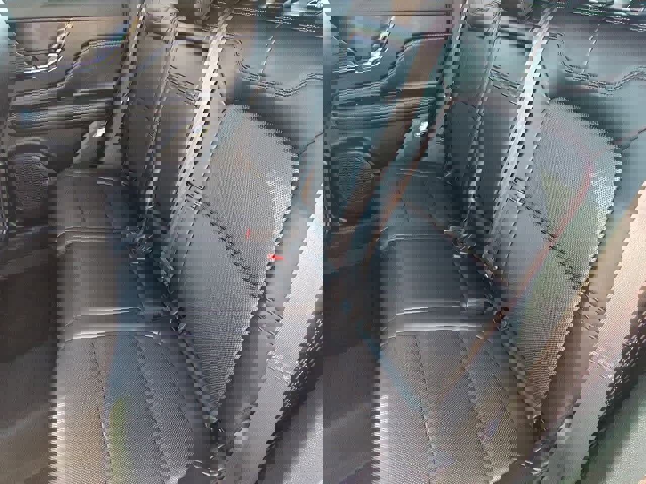 Used 2022 Lincoln Corsair Reserve image 19