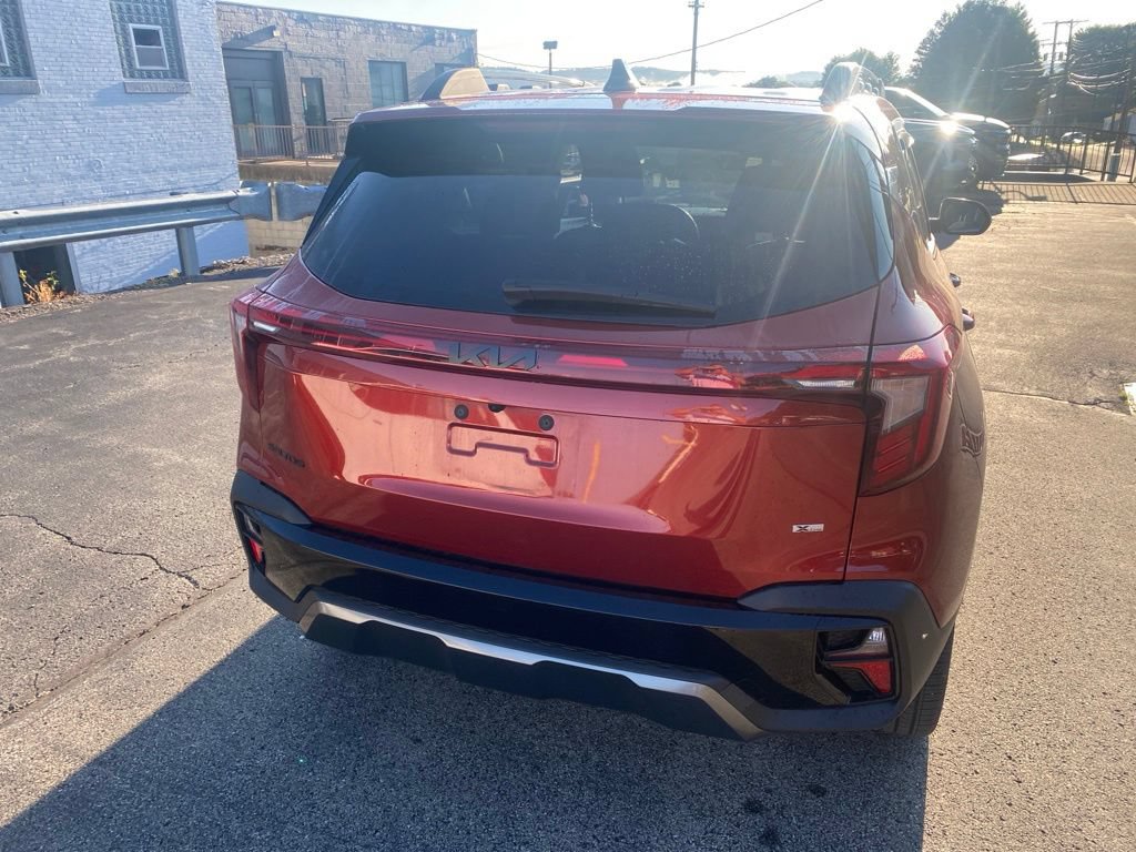 Used 2025 Kia Seltos X-Line AWD/4WD image 6