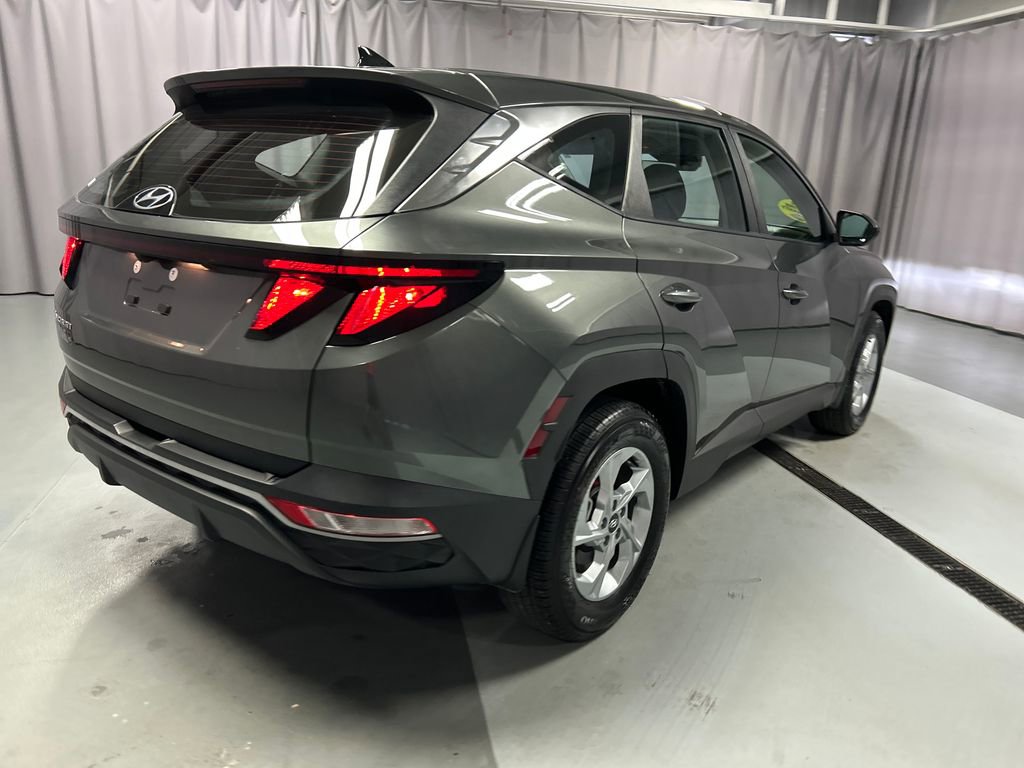 Used 2023 Hyundai Tucson SE image 7