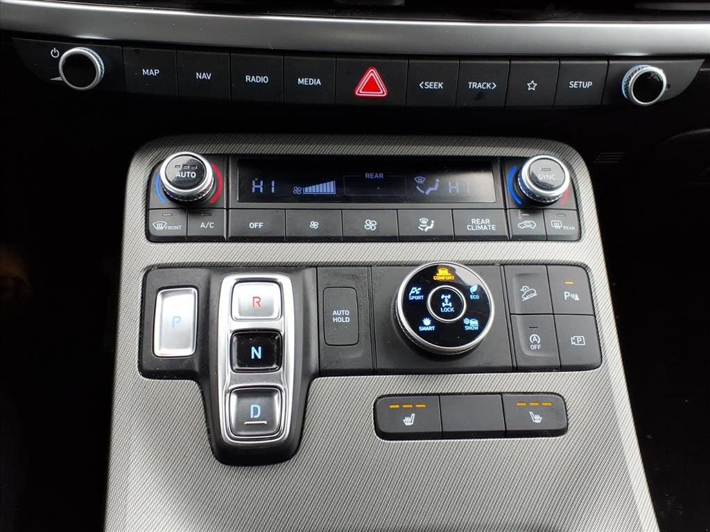 Used 2023 Hyundai Palisade SEL w/ Cargo Package image 17