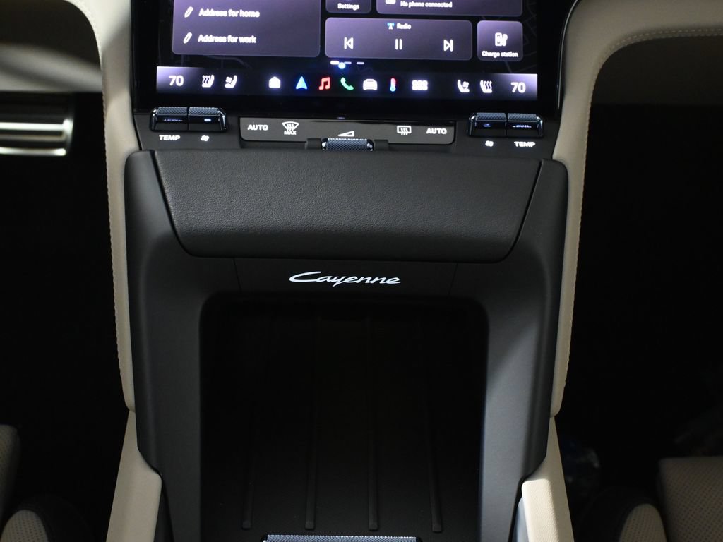 New 2026 Porsche Cayenne Electric AWD/4WD image 26