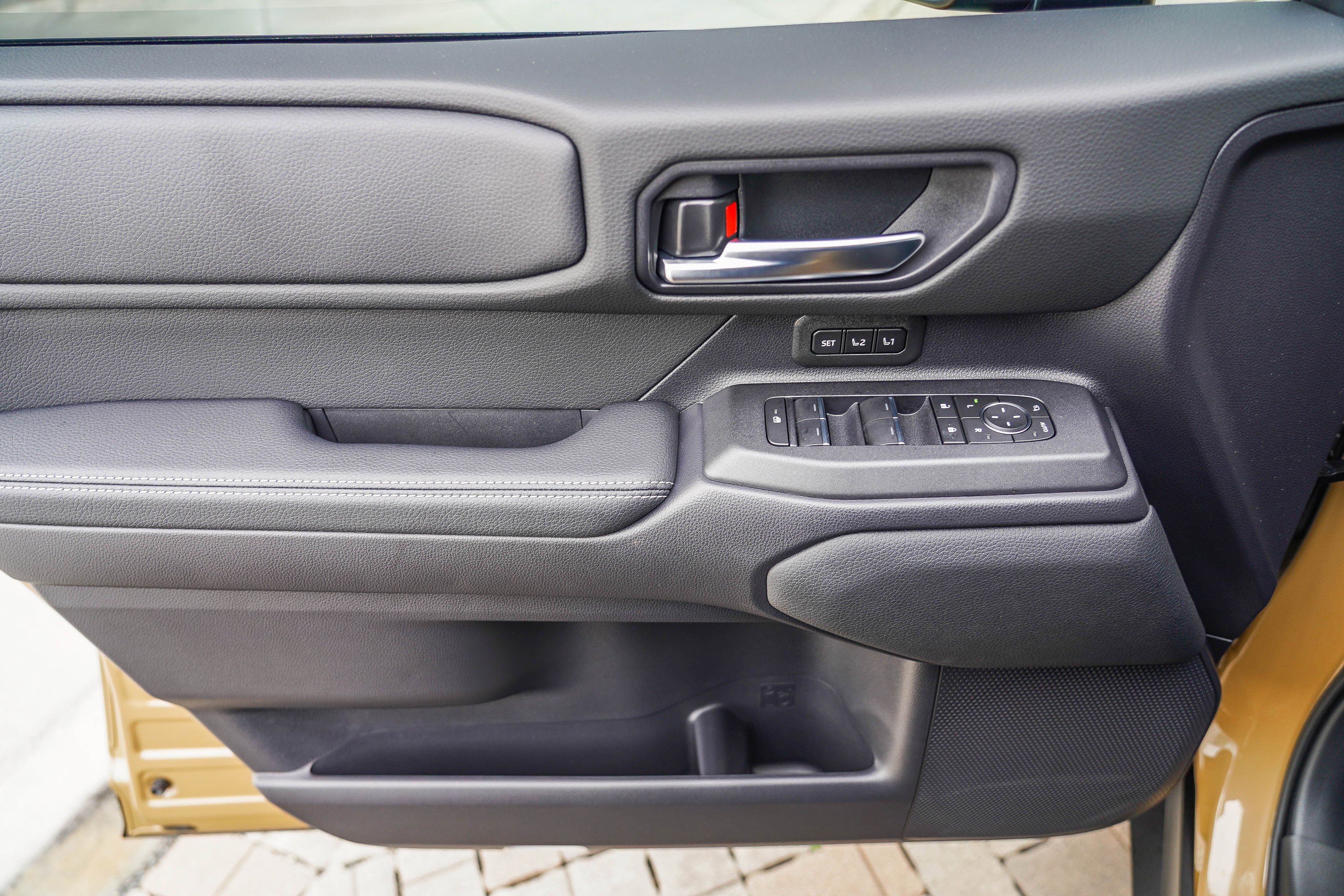 Certified 2024 Toyota Land Cruiser image 22