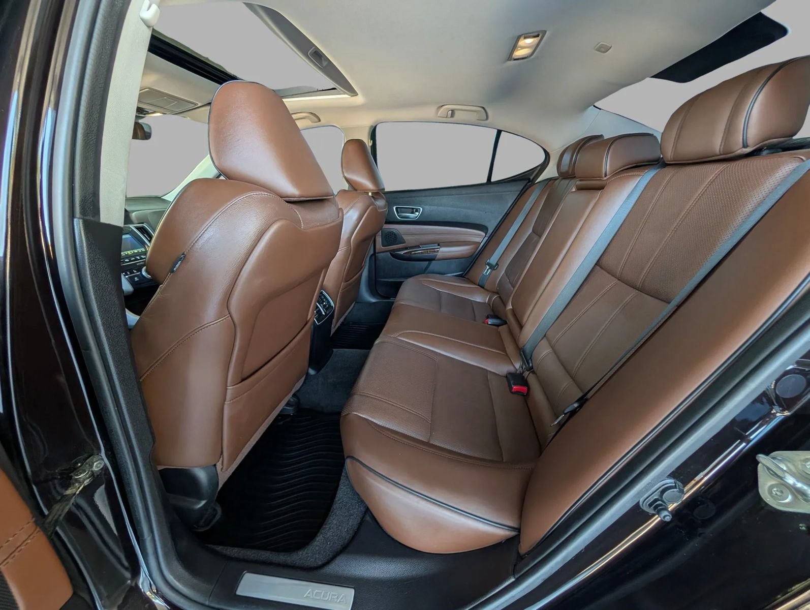 Used 2018 Acura TLX w/ Technology Package FWD image 24