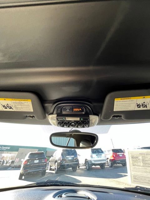 Used 2019 MINI Cooper S w/ Premium Package image 46